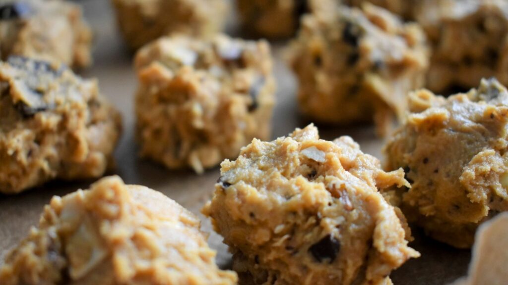 Chocolate, coconut, walnut cookie - nadiashahanaz